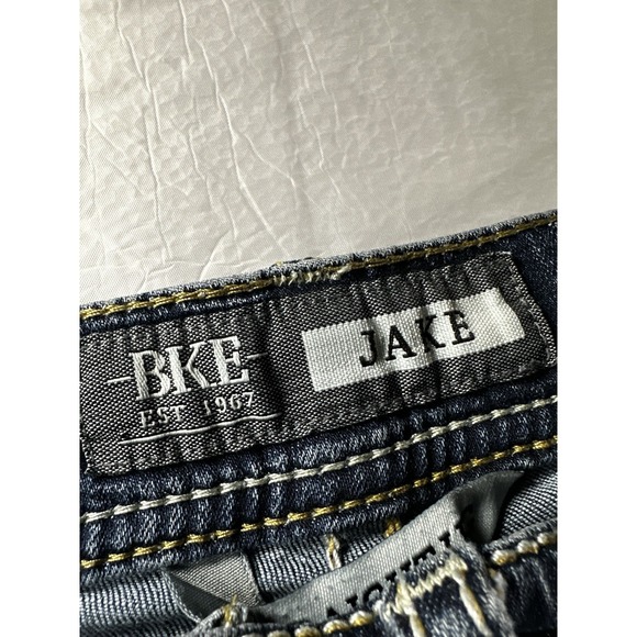 BKE Buckle Jeans Womens 30x30 Blue Denim Jake Straight Distressed Capri Ankle - Picture 13 of 16